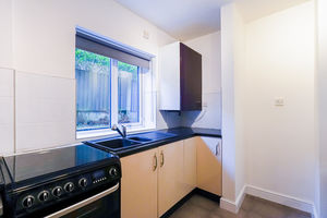 Photo 27- click for photo gallery